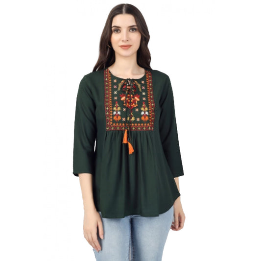 Women's Embroidered Short Length Rayon Tunic Top (Green)
